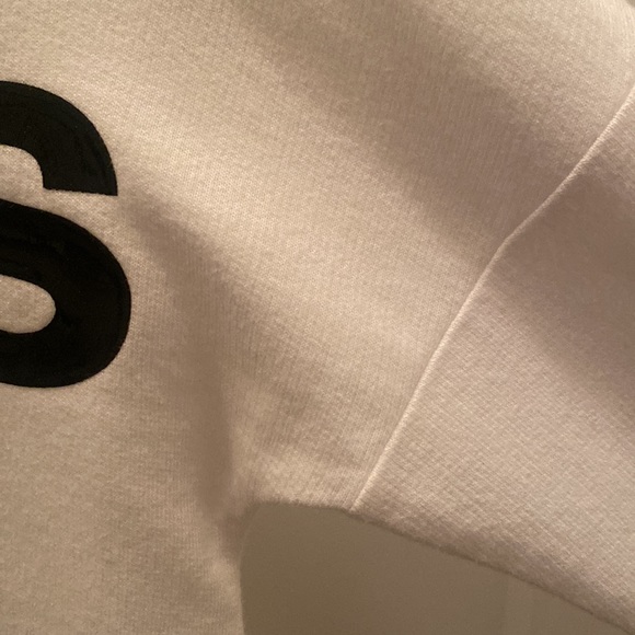 Adidas crewneck - Picture 2 of 3